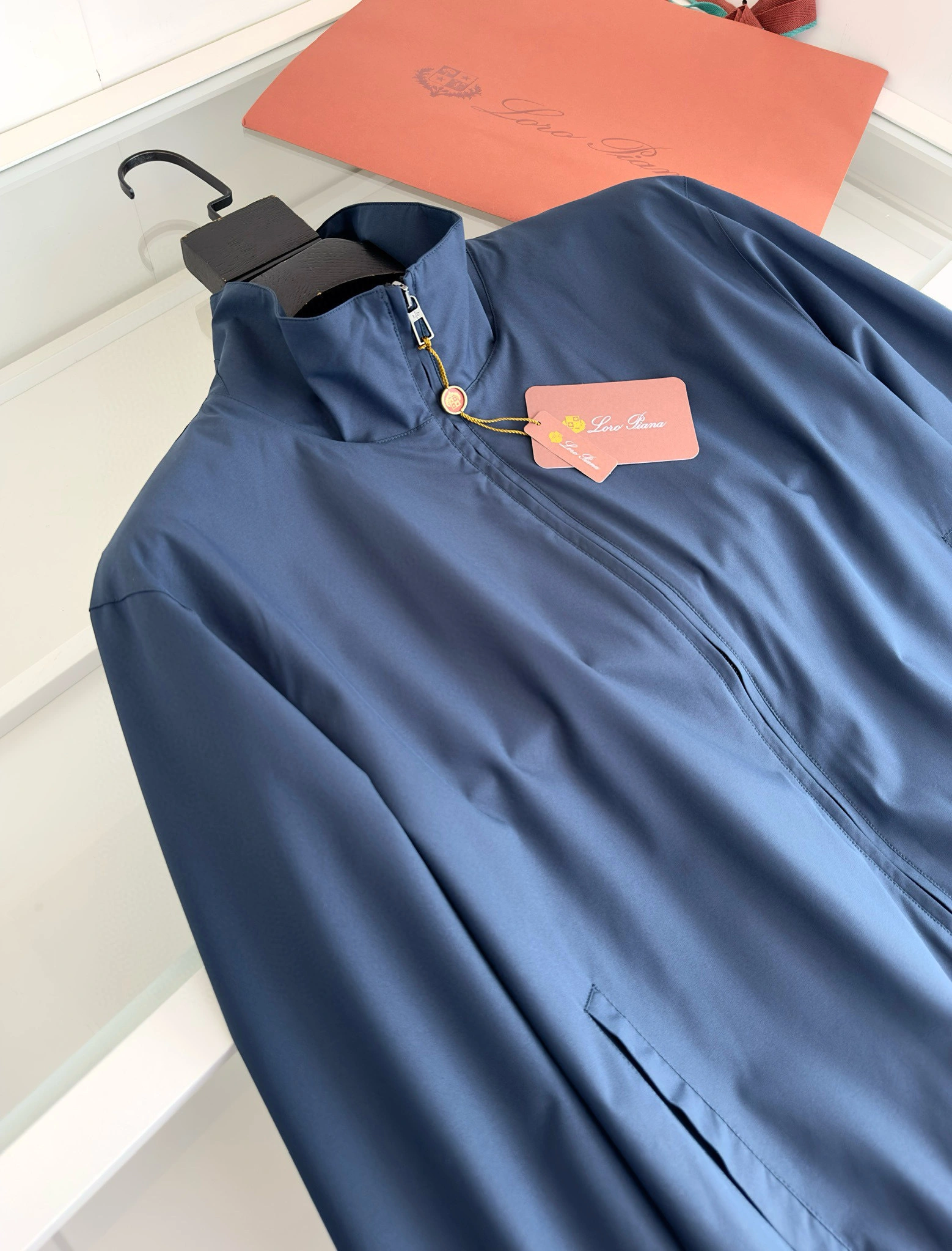 wg.luxury- 8oro Pi191 embroidery oversize 2colour item:E-F409H1232-2